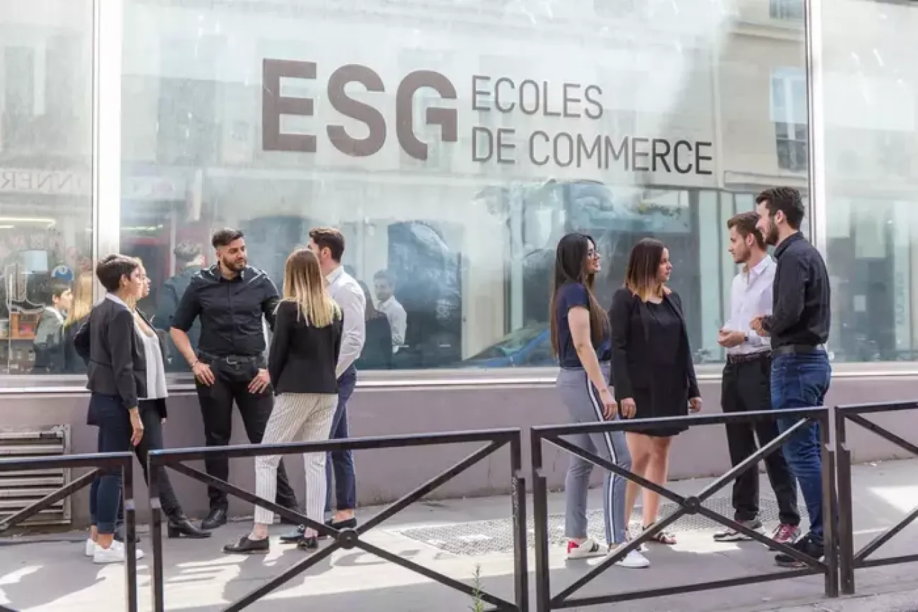 Devanture de l'école